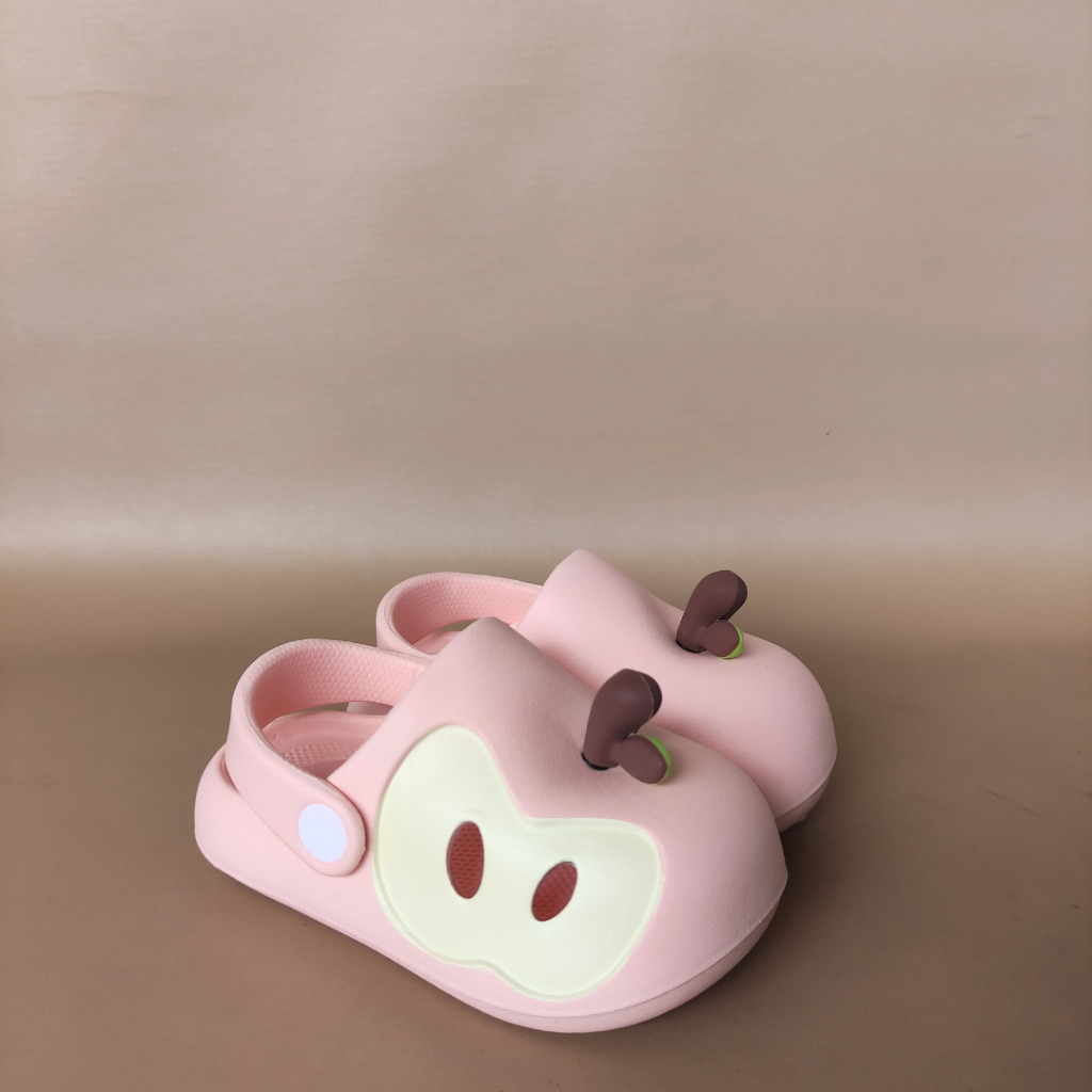 Rumahkaki - Sandal Baim Anak Perempuan Motif Apel Sendal Bunyi Cit-Cit Tali Belakang Hilos 23062B - Image 1